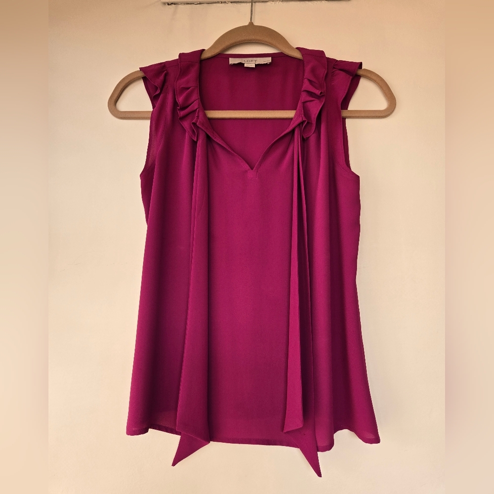 Ann Taylor Loft Sleeveless Top